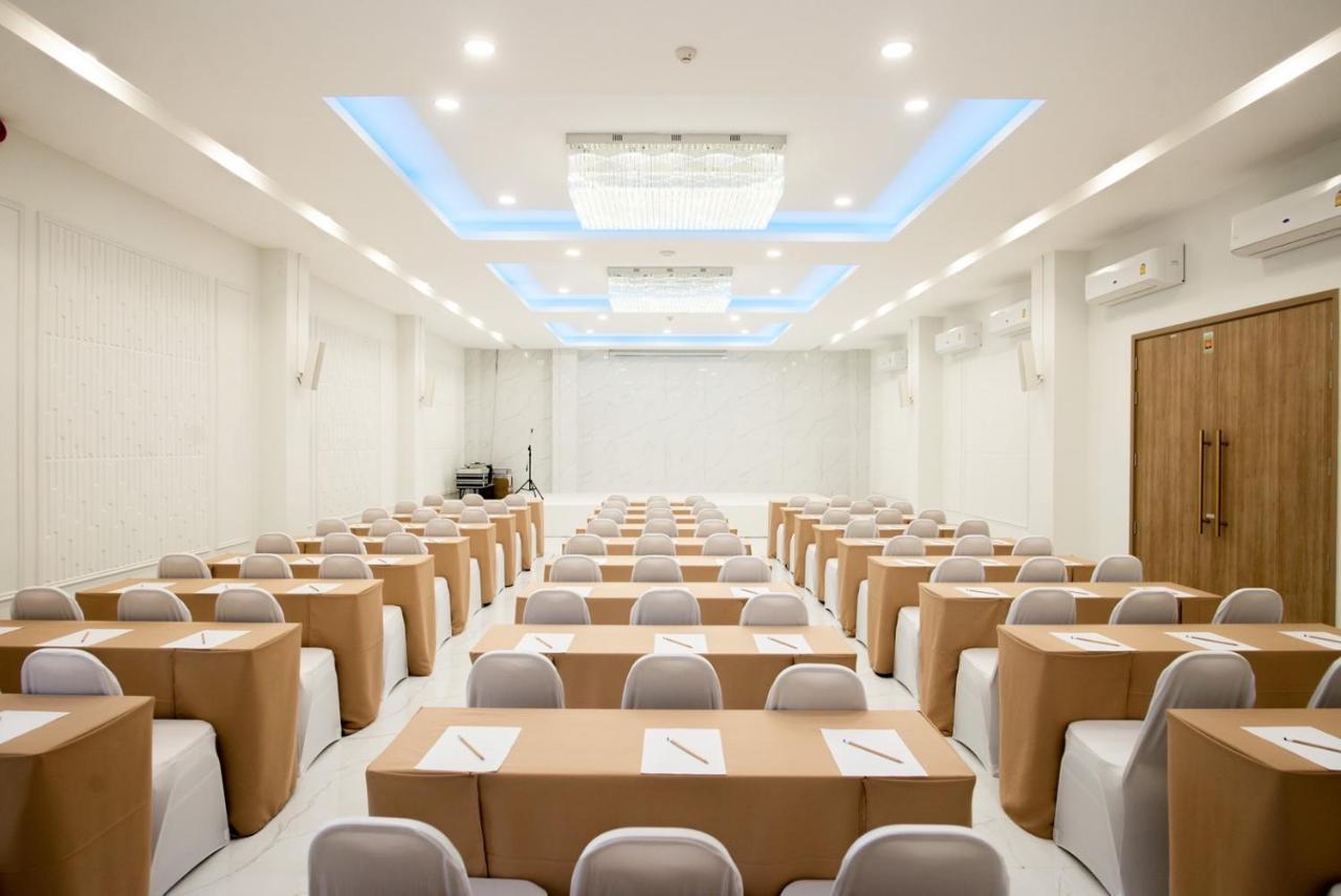 Hotel Agnes Μπούρι Ραμ Εξωτερικό φωτογραφία