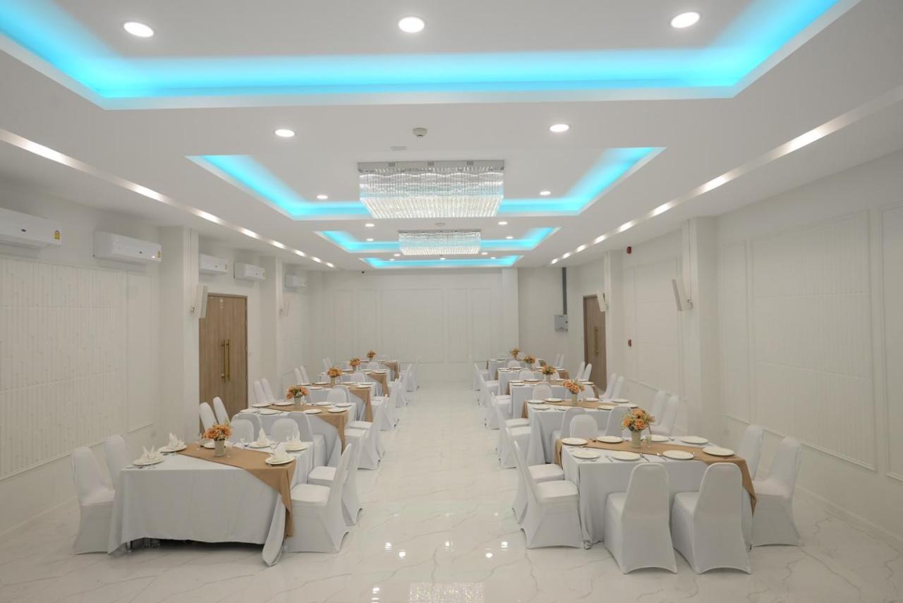 Hotel Agnes Μπούρι Ραμ Εξωτερικό φωτογραφία