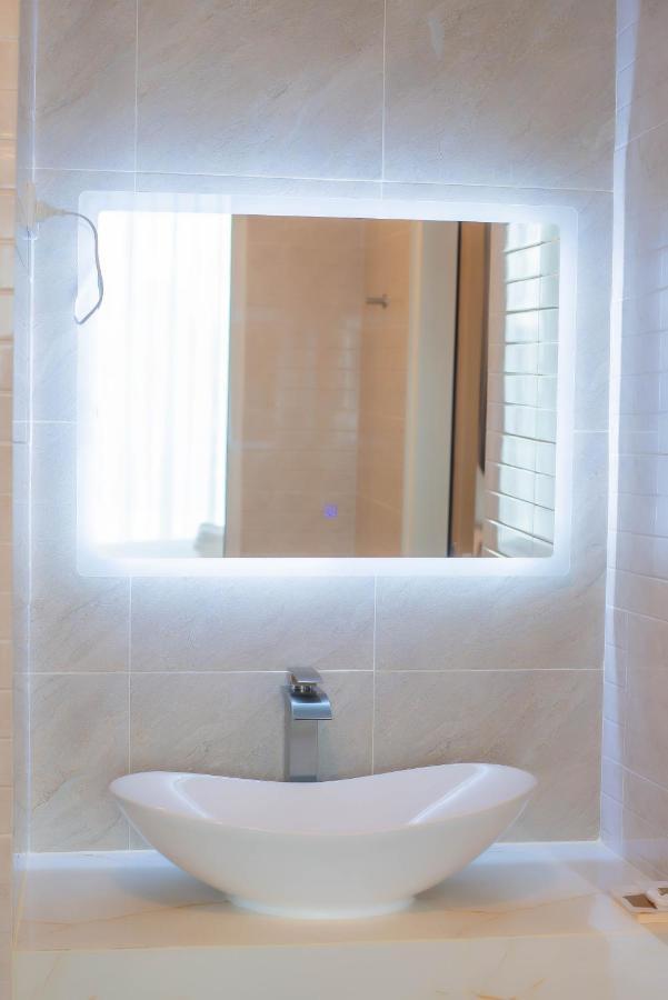 Hotel Agnes Μπούρι Ραμ Εξωτερικό φωτογραφία